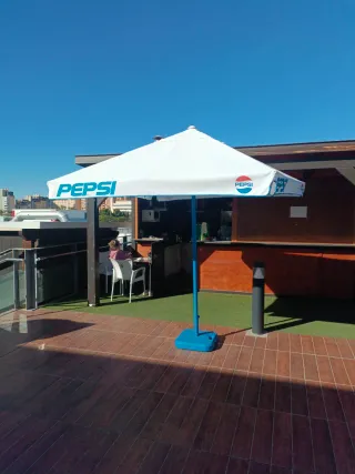 Sombrilla Pepsi Hostelería Robusta