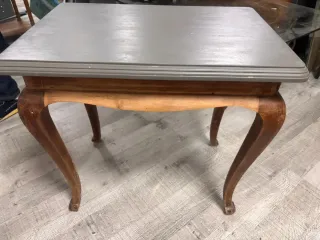 Mesa de centro de madera