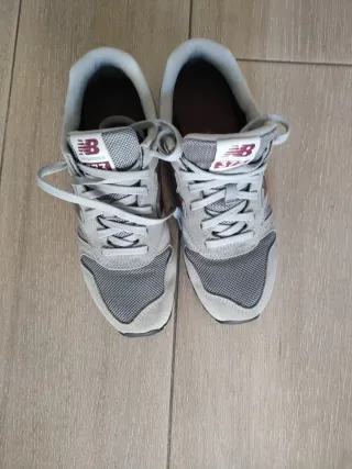 Zapatillas New Balance T39 Gris/granate