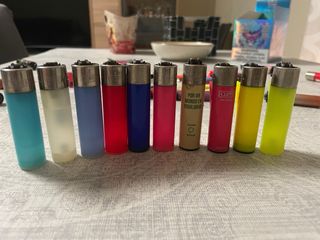 Lotto 54 accendini assortiti