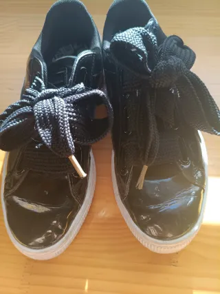 Zapatillas Puma Mujer Negras Charol