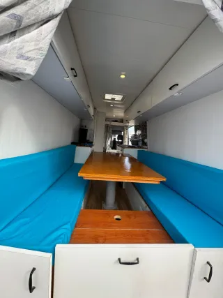 Mercedes-Benz Sprinter 2005