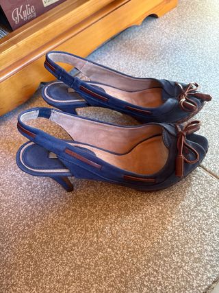 Zapatos Uterqüe azul y marrón talla 39
