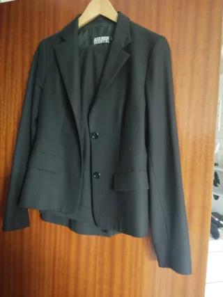 Traje Alicia Rueda Chaqueta y Pantalón Negro