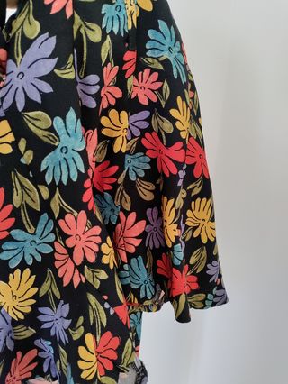 Shorts florales negros