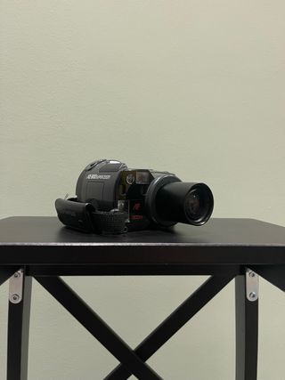 Macchina fotografica analogica Olympus AZ-300