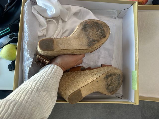 Sandalias Cuña Michael Kors Marrón y Dorado