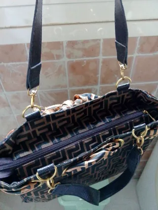 Borsa con fiocco marrone e multicolore