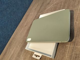 Apple Funda iPad mini A17 Pro Verde salvia