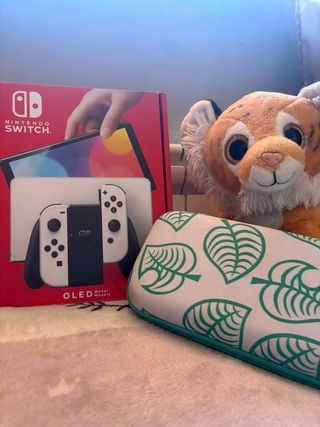 Nintendo Switch OLED Blanca + Accesorios