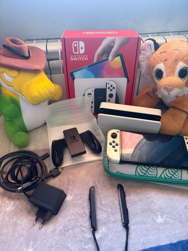 Nintendo Switch OLED Blanca + Accesorios