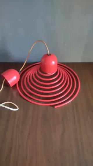 Lampadario rosso metallo anni '70