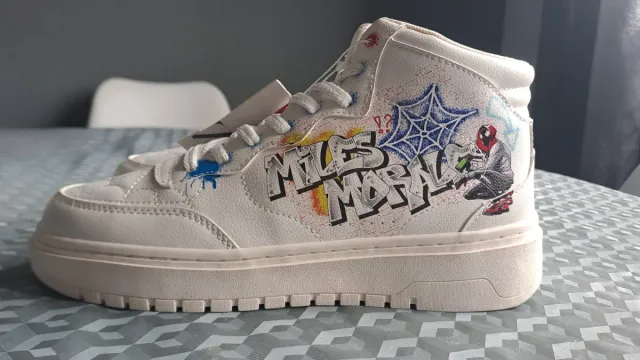 Zapatillas niño Zara Talla 38