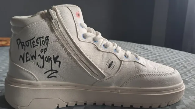 Zapatillas niño Zara Talla 38