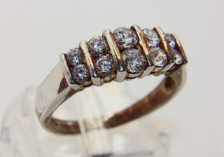 Magnifico anello argento pavé zirconi