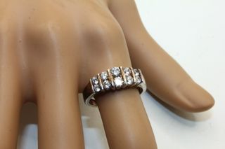 Magnifico anello argento pavé zirconi