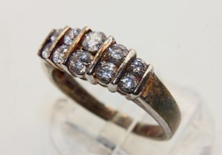 Magnifico anello argento pavé zirconi