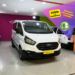 CÓMODA TRANSIT CUSTOM 9 PLAZAS VIAJES + 2 AÑOS