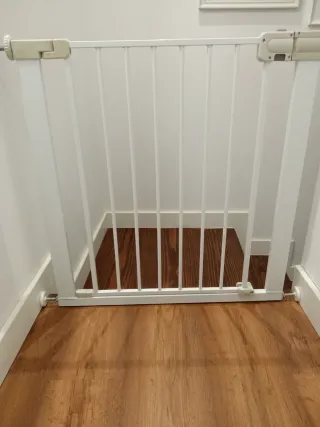 Barrera Seguridad Bebé Safety 1st