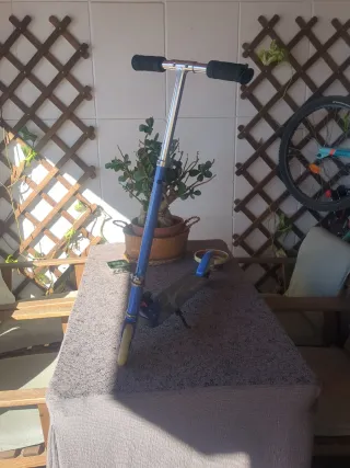 Patinete infantil con luces