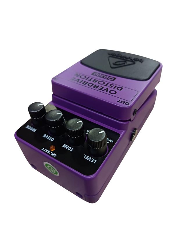 PEDAL DE EFECTOS BEHRINGER OD300 LILA OVERDRIVE DISTORTION + CAJA + CABLES *A ESTRENAR