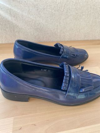 Mocasines charol azul marino