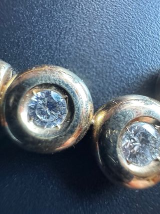 Collar Oro 14k con Diamantes  Pesa 23.9 g todo