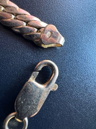 Collar Oro 14k con Diamantes  Pesa 23.9 g todo