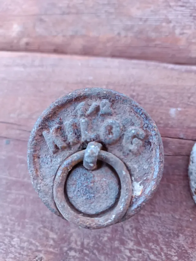 Lote 3 pesas balanza antiguas