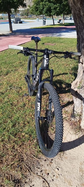 SCOTT SPARK TEAM Talla L Carbono