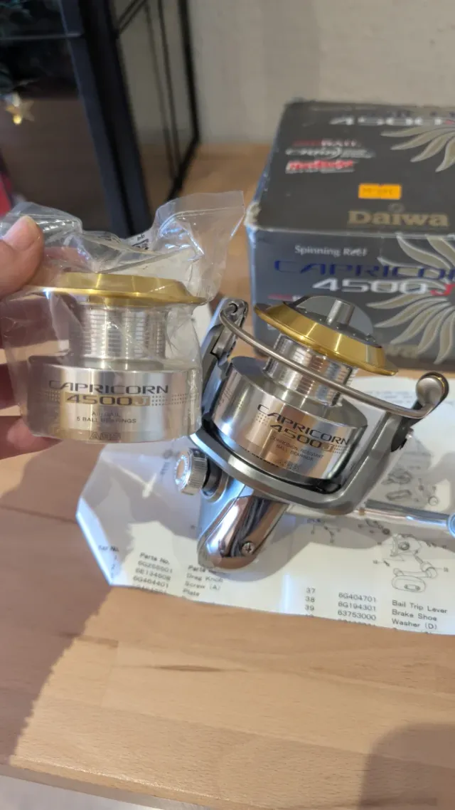 Carrete Daiwa Capricorn 4500J (bobina adicional)