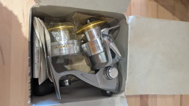 Carrete Daiwa Capricorn 4500J (bobina adicional)