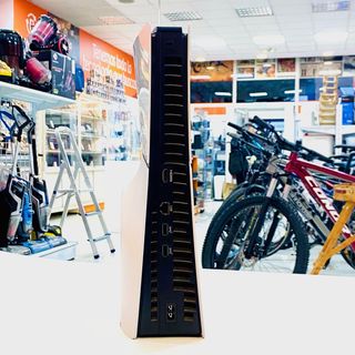 CONSOLA SONY PS5 SLIM ESTANDAR 1TB CON CAJA COMPLETA