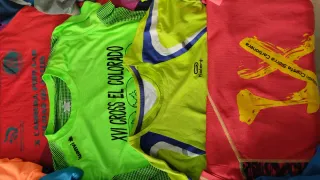 12 camisetas de carrera