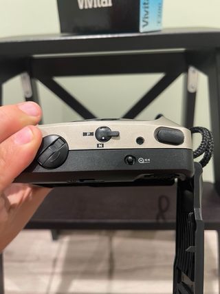 Macchina fotografica analogica Vivitar T200