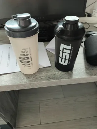 Botella Shaker ESN y VitoBest