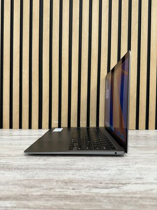 MacBook Air 13" 2020 M1 8gb 256gb SSD