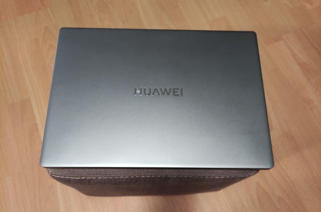 Huawei MateBook D16 2024
