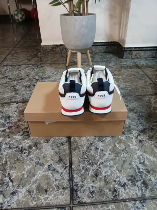 Zapatillas Pepe Jeans Blancas y Azul