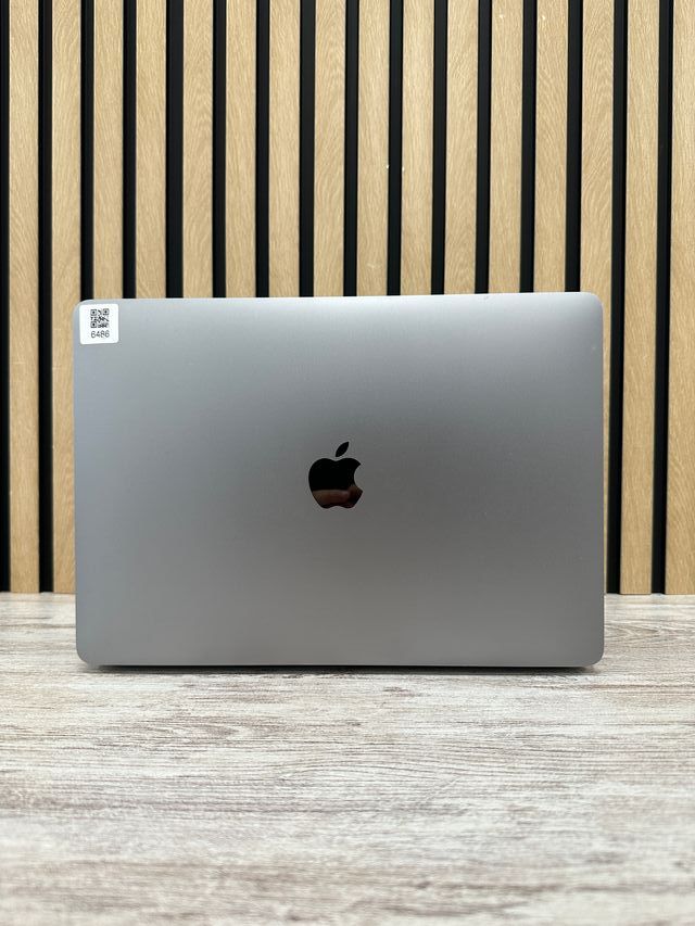 MacBook Air 13" 2020 M1 8gb 256gb SSD