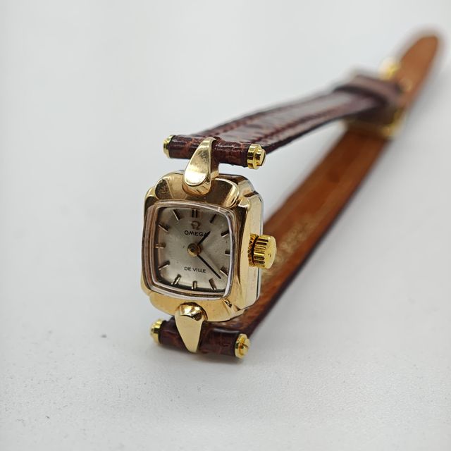 Orologio da polso da donna Omega De Ville con lunetta placcata 20 micron