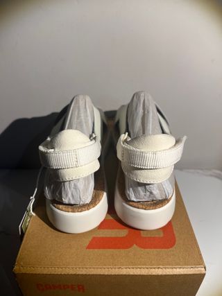 Sandalias Camper Oruga Talla 39 Blancas