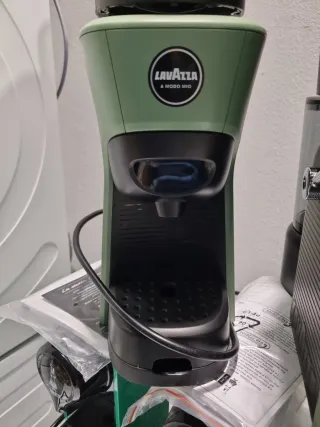 Lote Cafeteras Cápsulas Lavazza