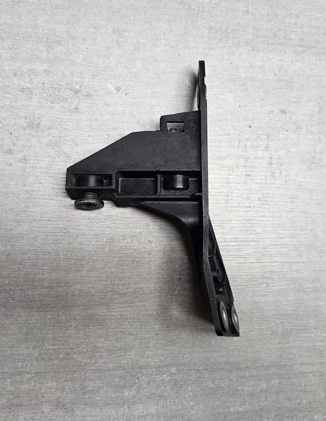 8E0805363 Soporte Faro Izquierdo Audi A4 BERLINA