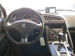 Peugeot 3008 2015