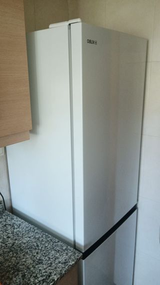 Frigorífico con congelador