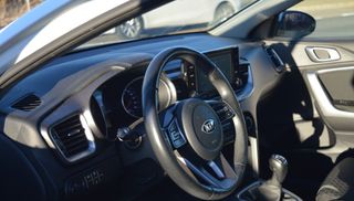 KIA Ceed 1.6 CRDI Eco-Dynamics Drive 136