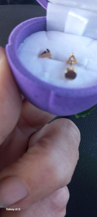 Pendientes bebé oro 18k triángulo