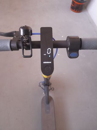 Patinete Eléctrico Gris