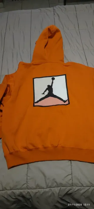 Sudadera Jordan Naranja Talla M